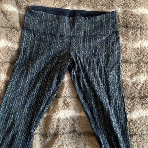 lulu lemon • wunder under leggings - Picture 3 of 4